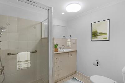 238/1-3 Ingram Place