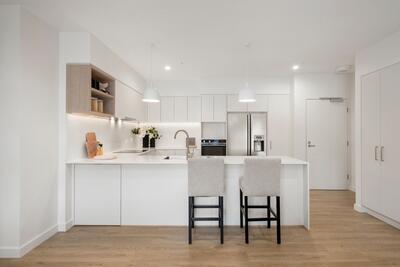 143/100 Station Street