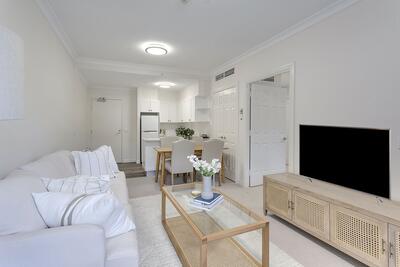 203/10 Minkara Road