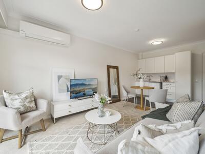 241/2-8 Kitchener Street