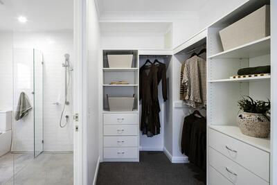 SB/003 Spoonbill Avenue