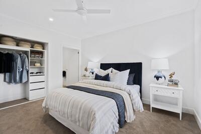 1204/100 Swansea Circuit