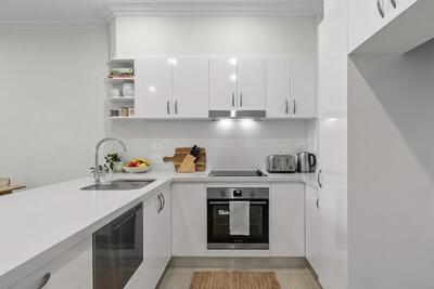 207/562 Bluff Road