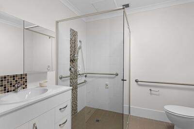 85/2-4 Terranora Road