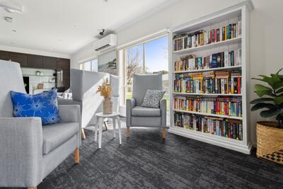 3/104 Country Club Drive