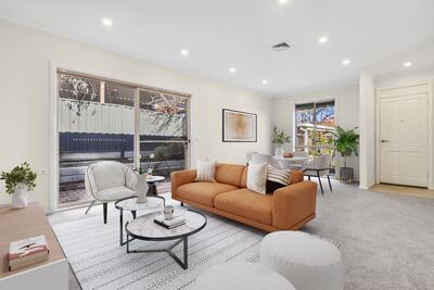 76/100 Station Street