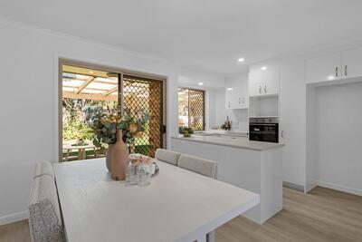 102/5 Lochinvar Court