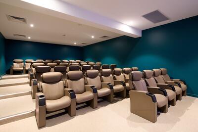 76/100 Station Street