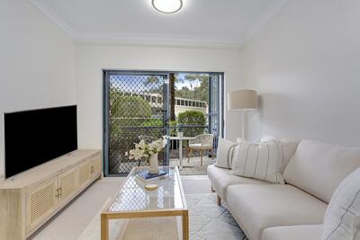 203/10 Minkara Road