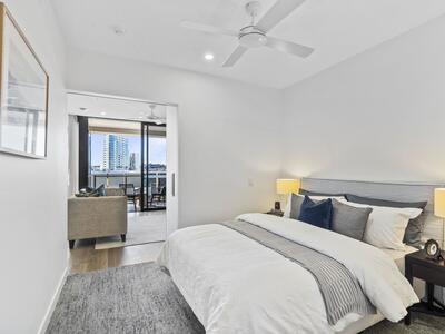 703/50 Longland Street