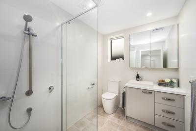 SB/021 Spoonbill Avenue