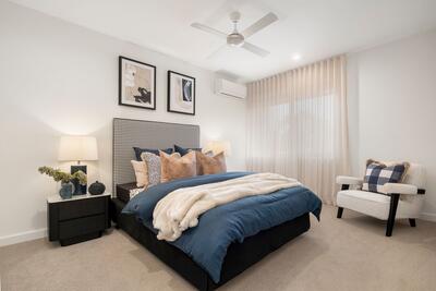 143/100 Station Street