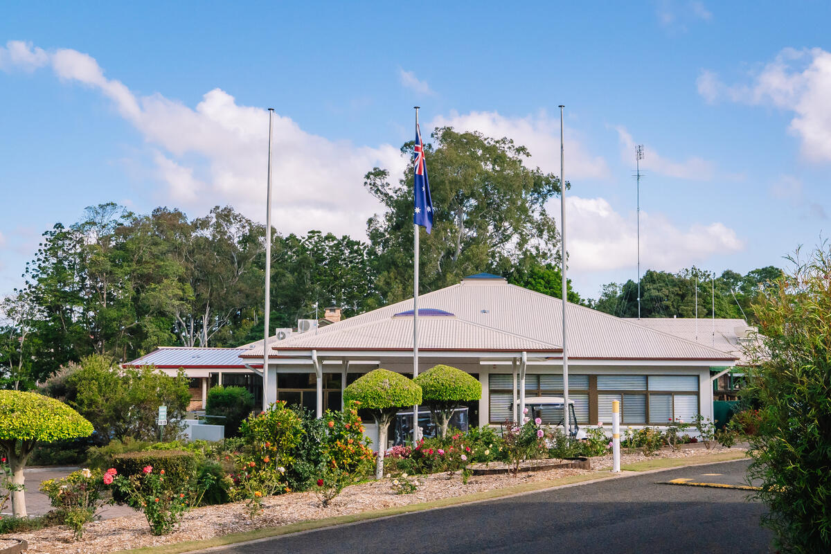 Lindsay Gardens front entrance of community centre